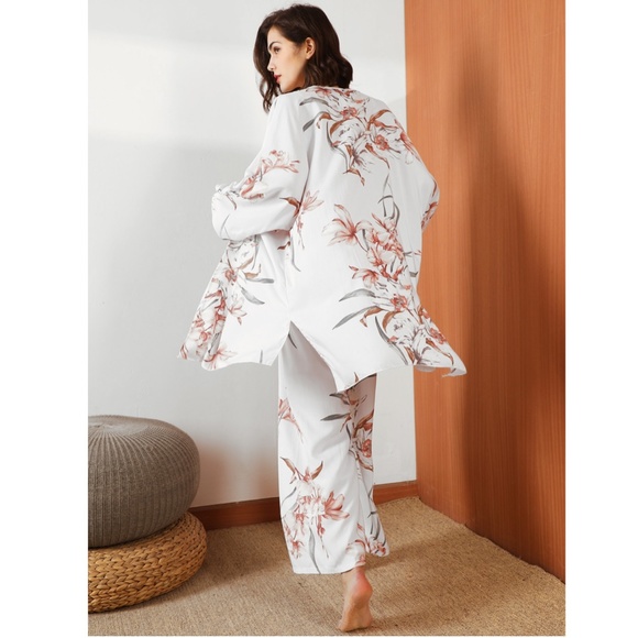 3 Piece Multicolor Pastel Floral Print Pajama Set - Picture 2 of 8